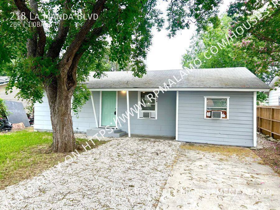 House for rent at 218 La Manda Blvd, San Antonio, TX 78212