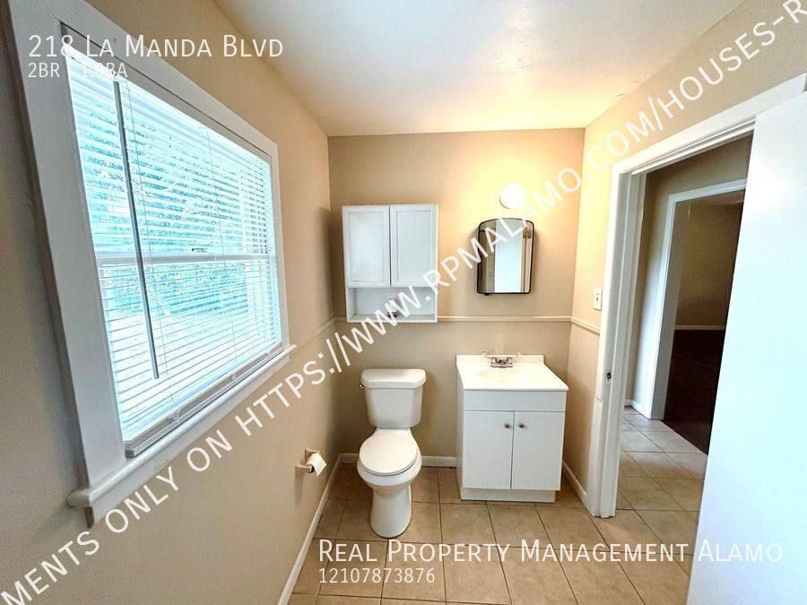House for rent at 218 La Manda Blvd, San Antonio, TX 78212