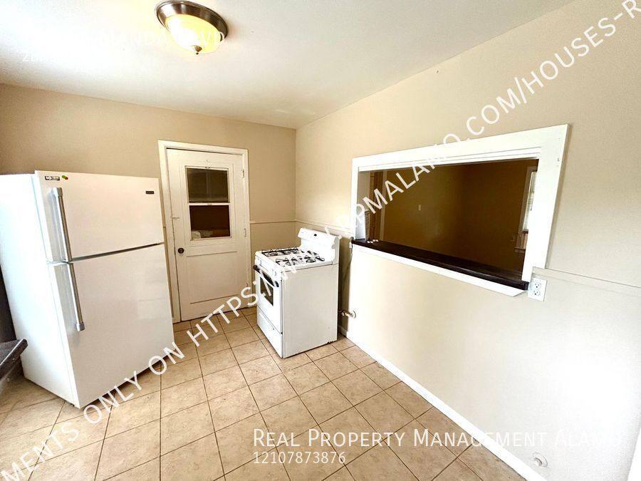 House for rent at 218 La Manda Blvd, San Antonio, TX 78212