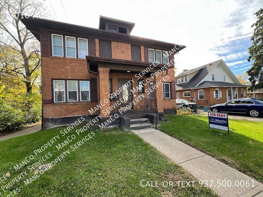 Apartment for rent at 2010 Auburn Ave #4, Dayton, OH 45406