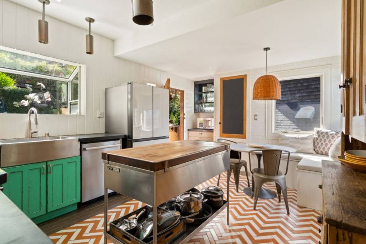 House for rent at 23 Glen Dr, Sausalito, CA 94965