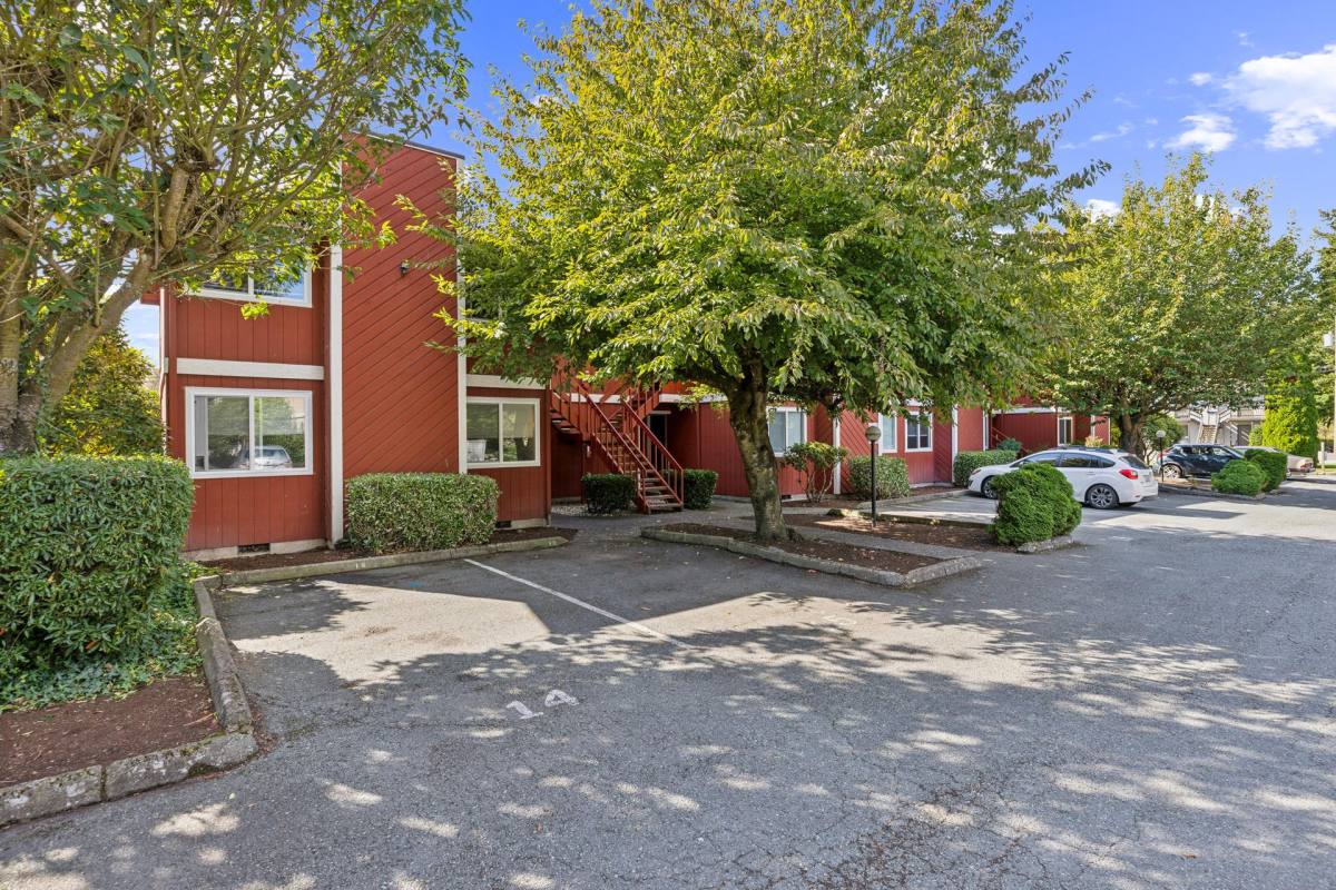 Apartment for rent at 506 Orchard Place, Burlington, WA 98233