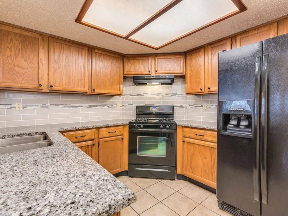 Apartment for rent at 9204 Sedgemoor Trail, Austin, TX 78748