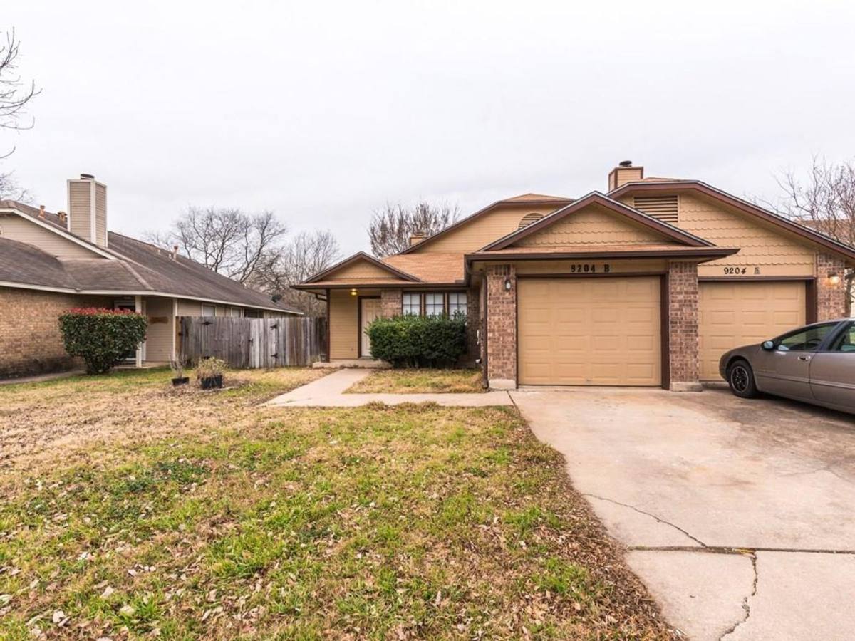Apartment for rent at 9204 Sedgemoor Trail, Austin, TX 78748