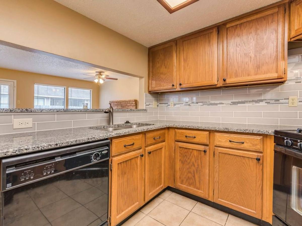 Apartment for rent at 9204 Sedgemoor Trail, Austin, TX 78748