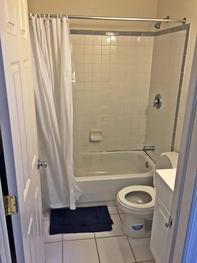 Apartment for rent at 320 S 12th St, Philadelphia, PA 19107