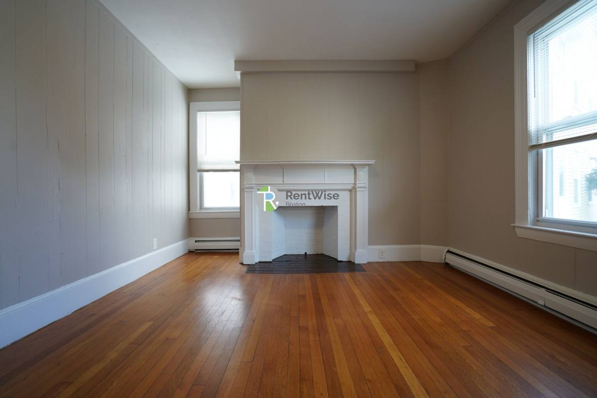 Apartment for rent at 4 Ashford St #A, Allston, MA 02134