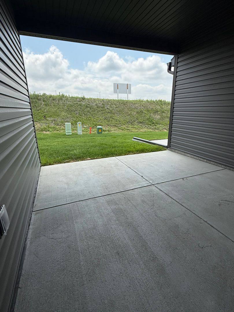 Townhouse for rent at 10708 N 149th St, Humphrey, NE 68642