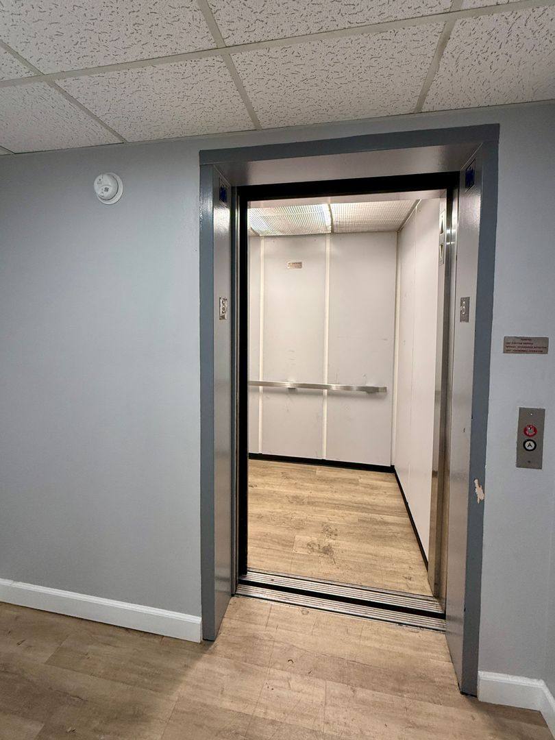 Apartment for rent at 4500 Laurel Canyon Blvd, Valley Village, CA 91607