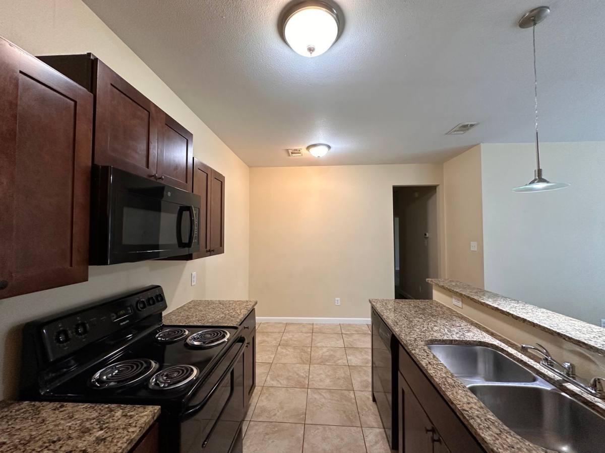 Apartment for rent at 7511 Novella Dr, Fort Worth, TX 76134