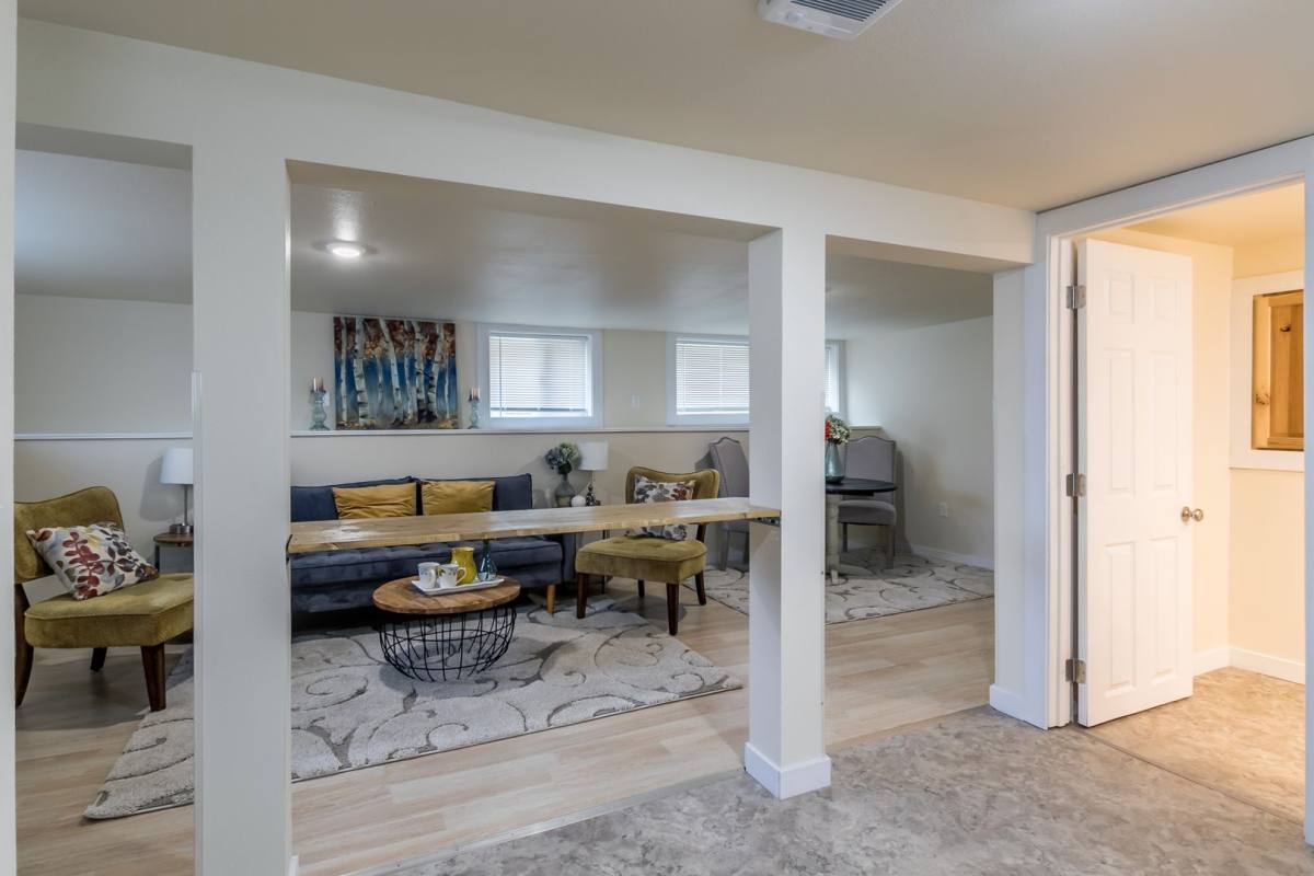 Apartment for rent at 3737 Tacoma Ave S, Tacoma, WA 98418