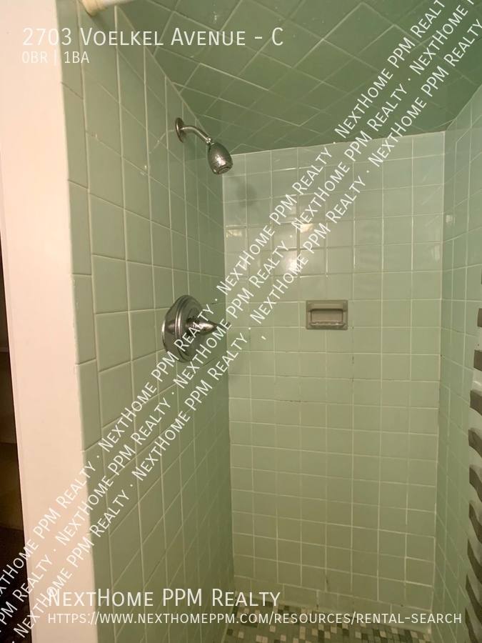 Apartment for rent at 2703 Voelkel Ave #C, Pittsburgh, PA 15216