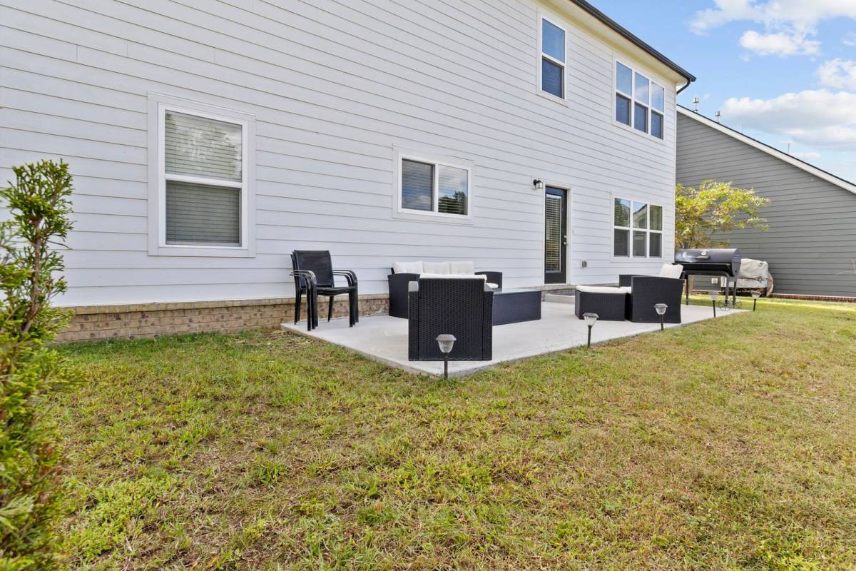 House for rent at 6508 Satjanon Dr, Ooltewah, TN 37363