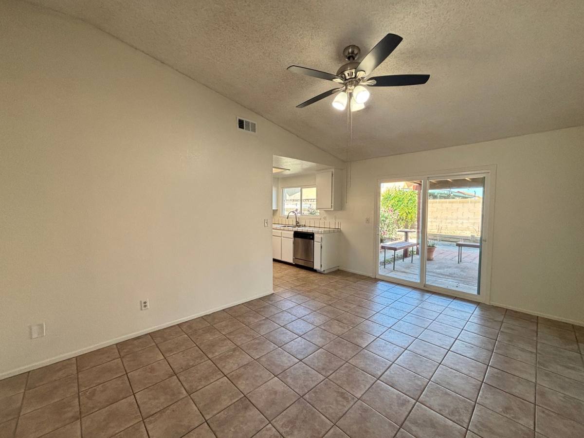 House for rent at 43658 Rogier St, Lancaster, CA 93535
