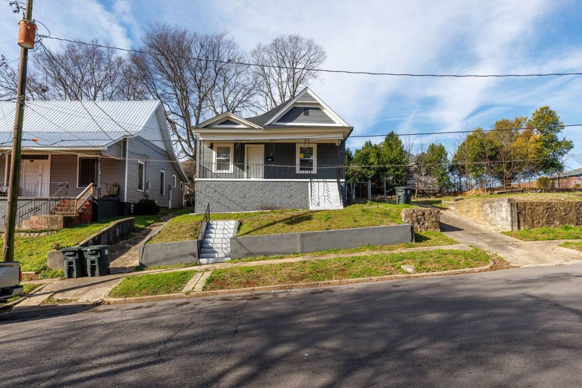 House for rent at 1216 4th Place N, Birmingham, AL 35204