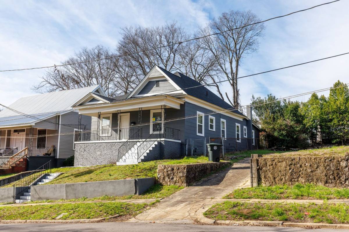 House for rent at 1216 4th Place N, Birmingham, AL 35204