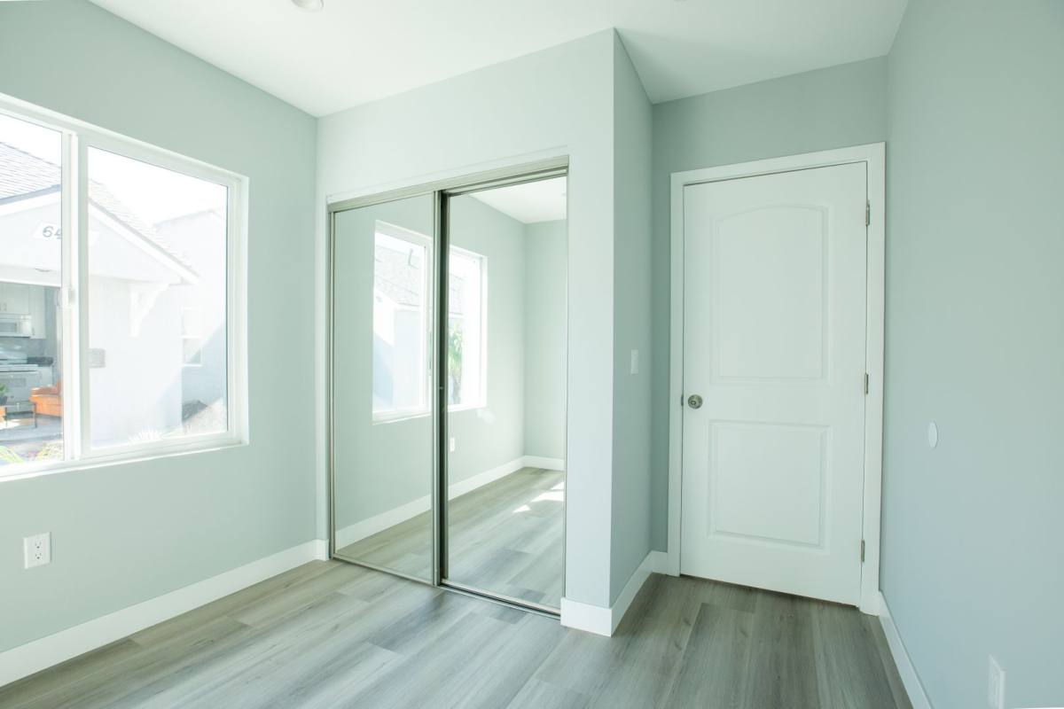 Apartment for rent at 6429 1 2 S Victoria Ave, Los Angeles, CA 90043