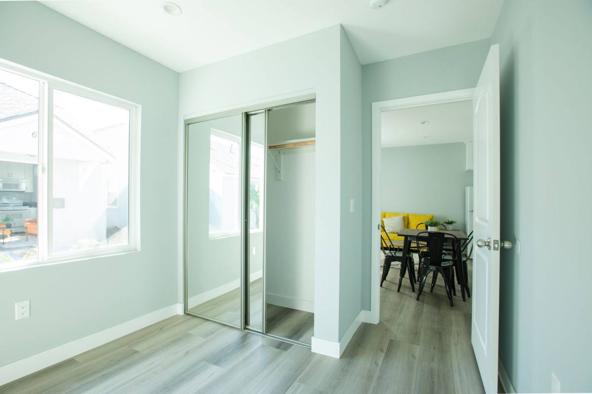 Apartment for rent at 6429 1 2 S Victoria Ave, Los Angeles, CA 90043