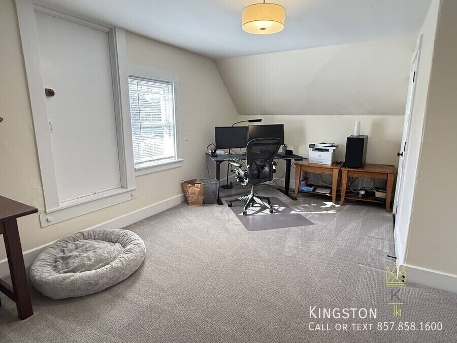 Apartment for rent at 163 Babcock St #2R, Brookline, MA 02446