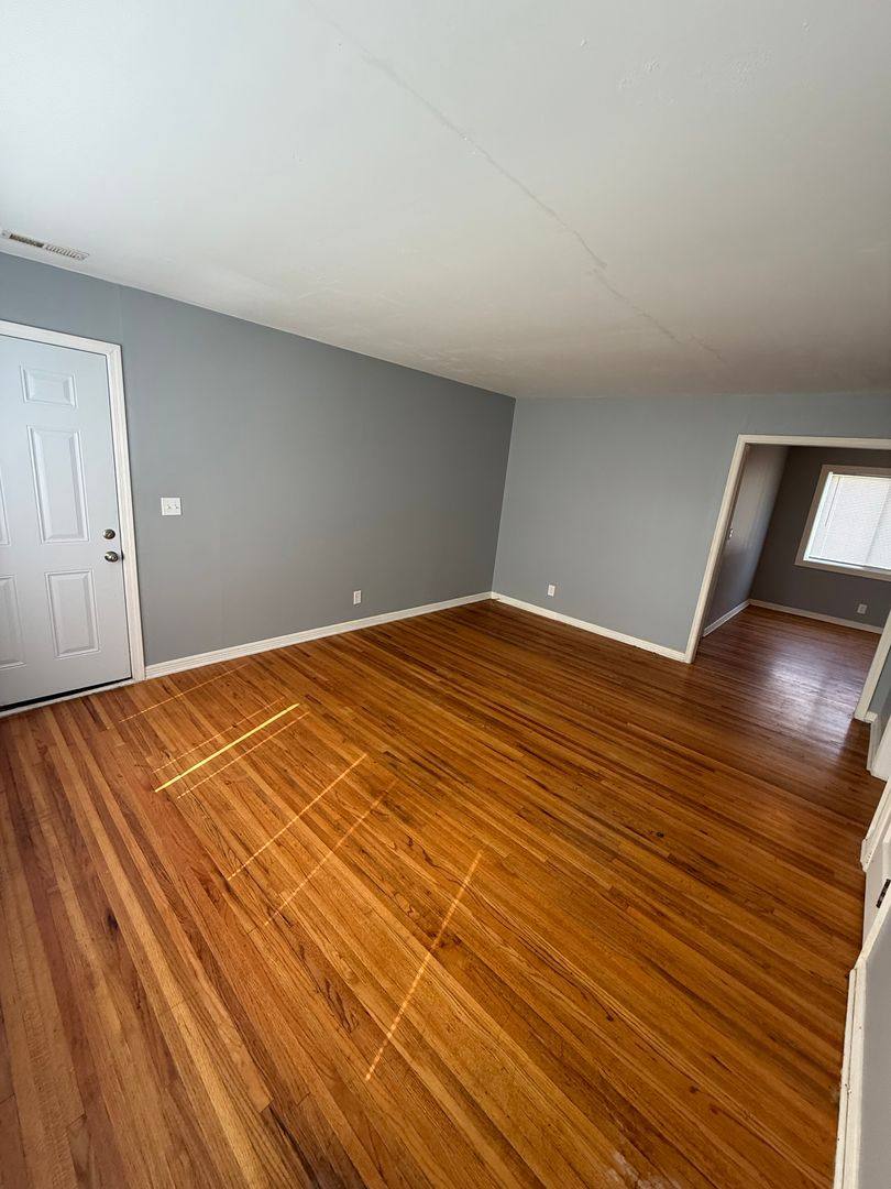 Apartment for rent at 638 S Woodlawn Blvd, Wichita, KS 67218