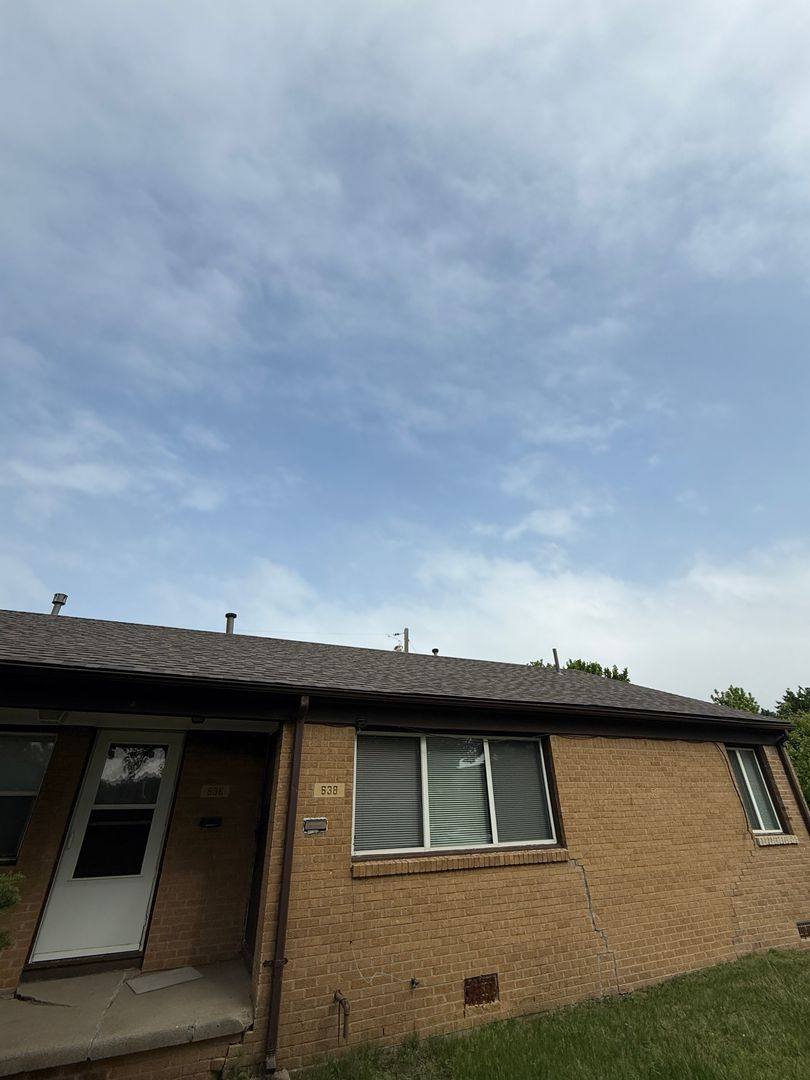 Apartment for rent at 638 S Woodlawn Blvd, Wichita, KS 67218