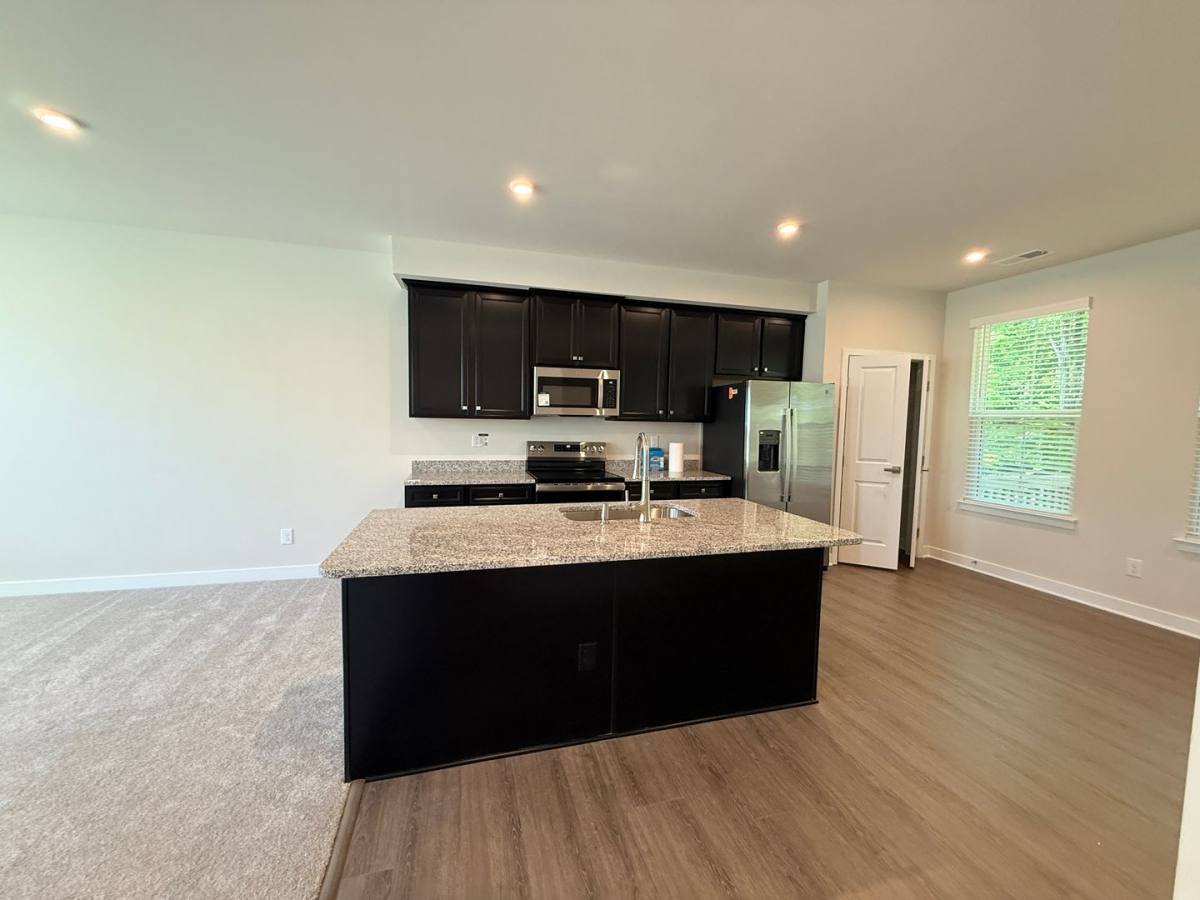 Townhouse for rent at 4136 Auburn Oak Lane, Charlotte, NC 28208