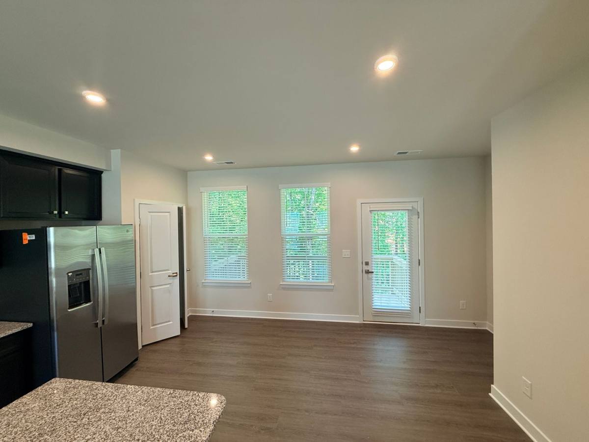 Townhouse for rent at 4136 Auburn Oak Lane, Charlotte, NC 28208