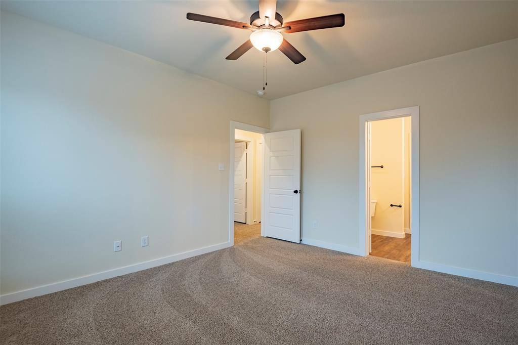 Apartment for rent at 645 Blackland Dr #645, Venus, TX 76084