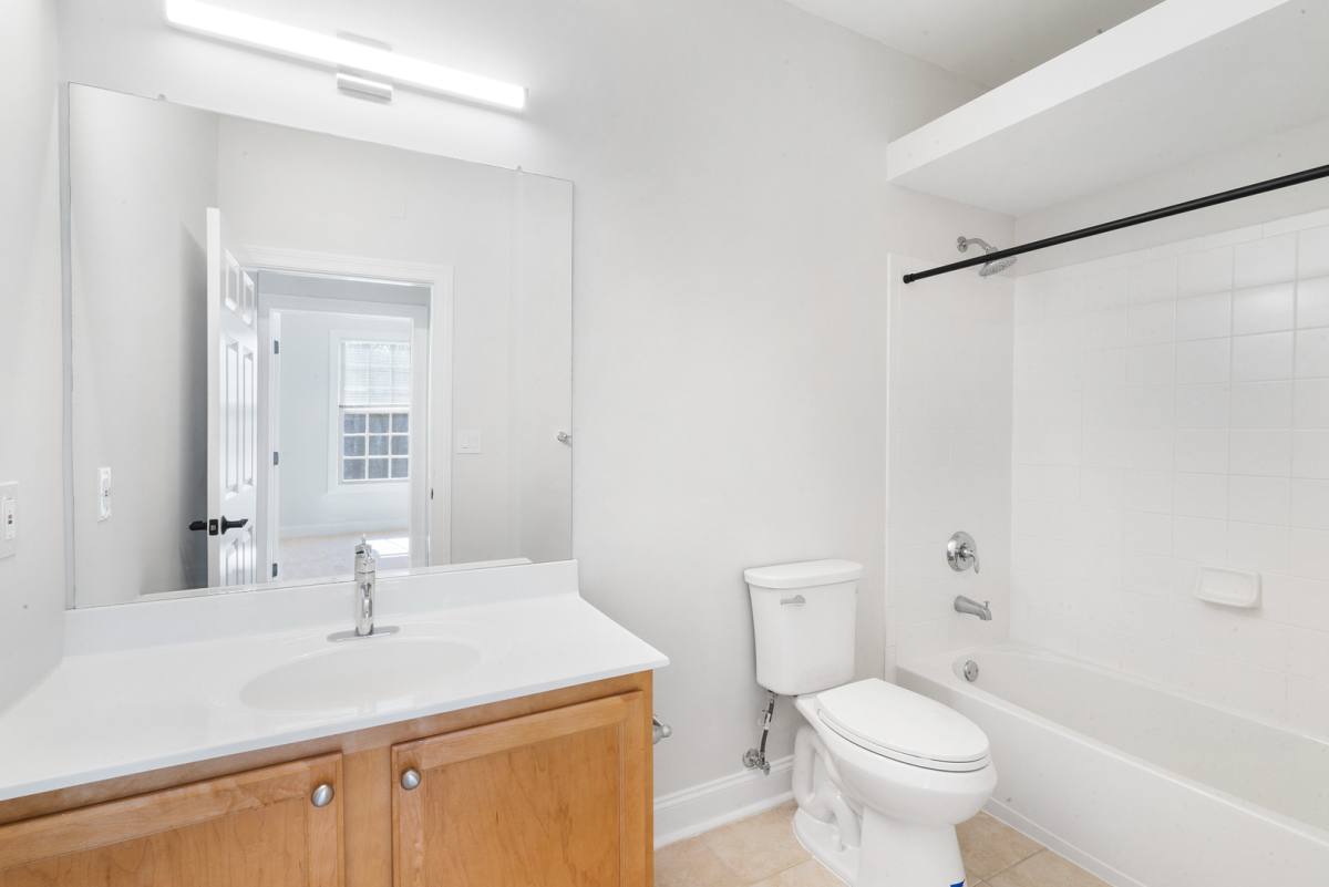 Apartment for rent at 1100 Sterling Dr, Franklin Lakes, NJ 07417