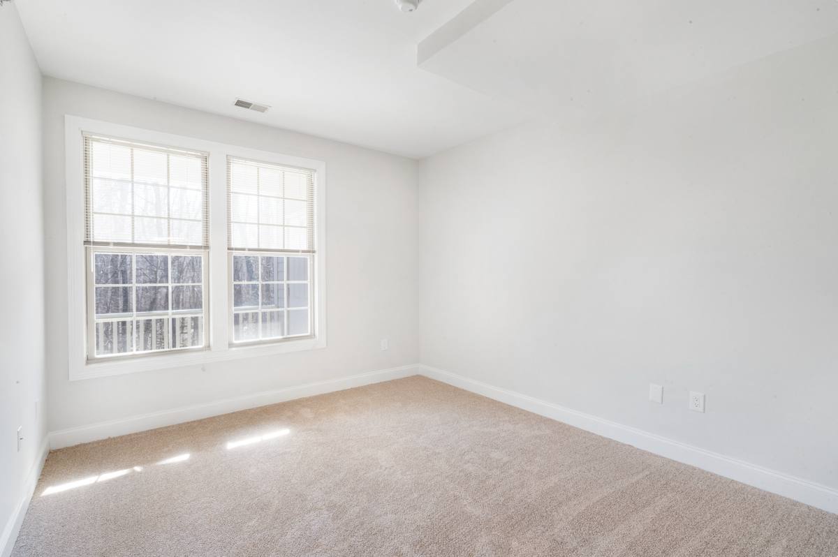 Apartment for rent at 1100 Sterling Dr, Franklin Lakes, NJ 07417