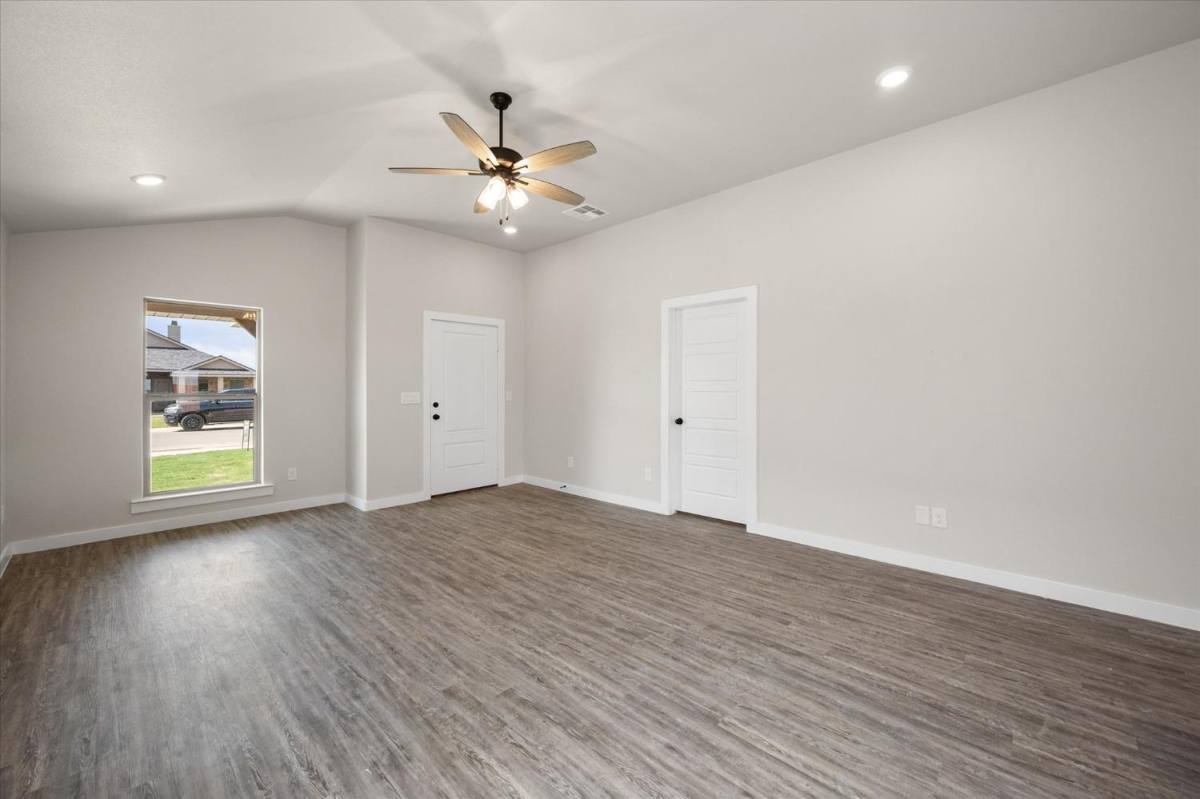 Apartment for rent at 8622 26th St, Lubbock, TX 79407