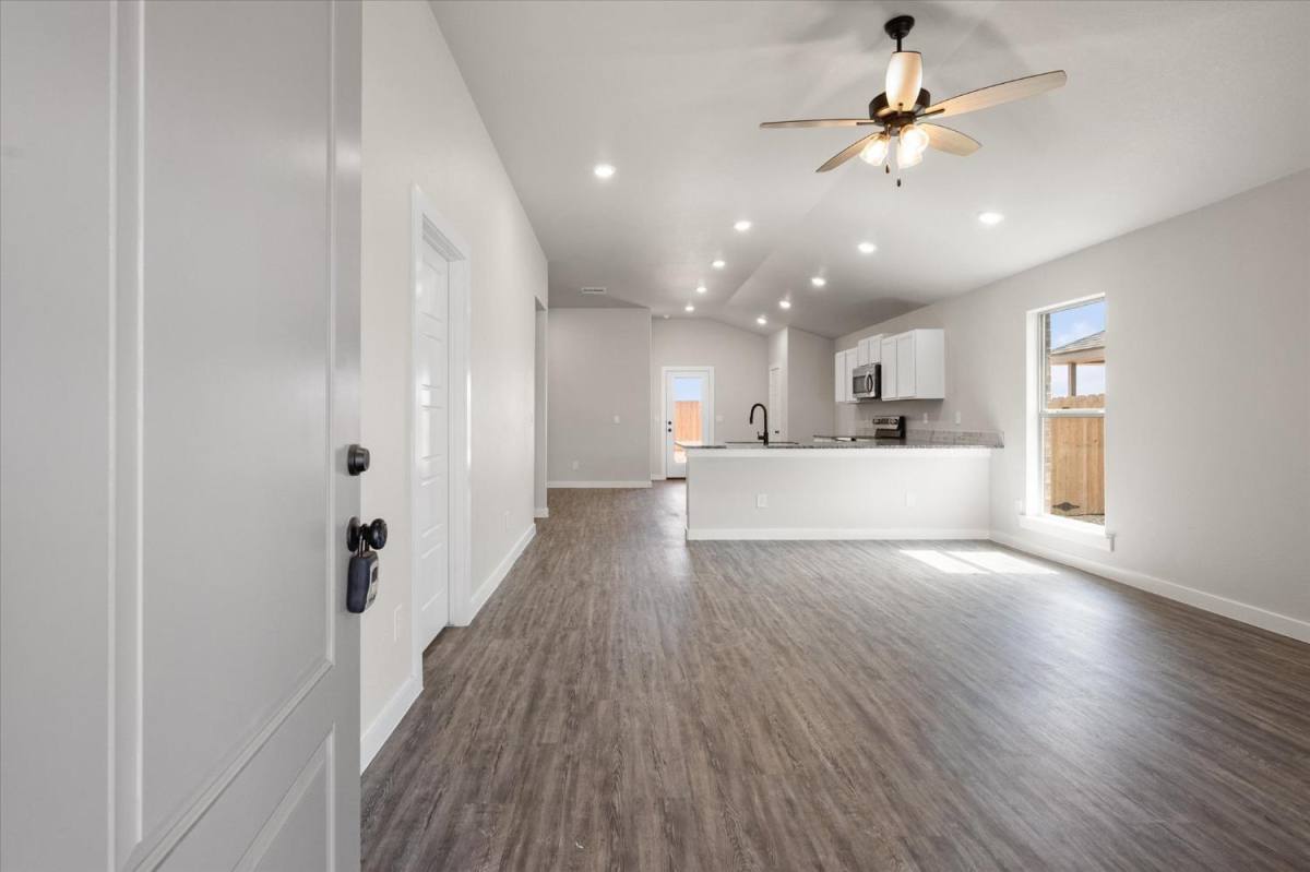 Apartment for rent at 8622 26th St, Lubbock, TX 79407