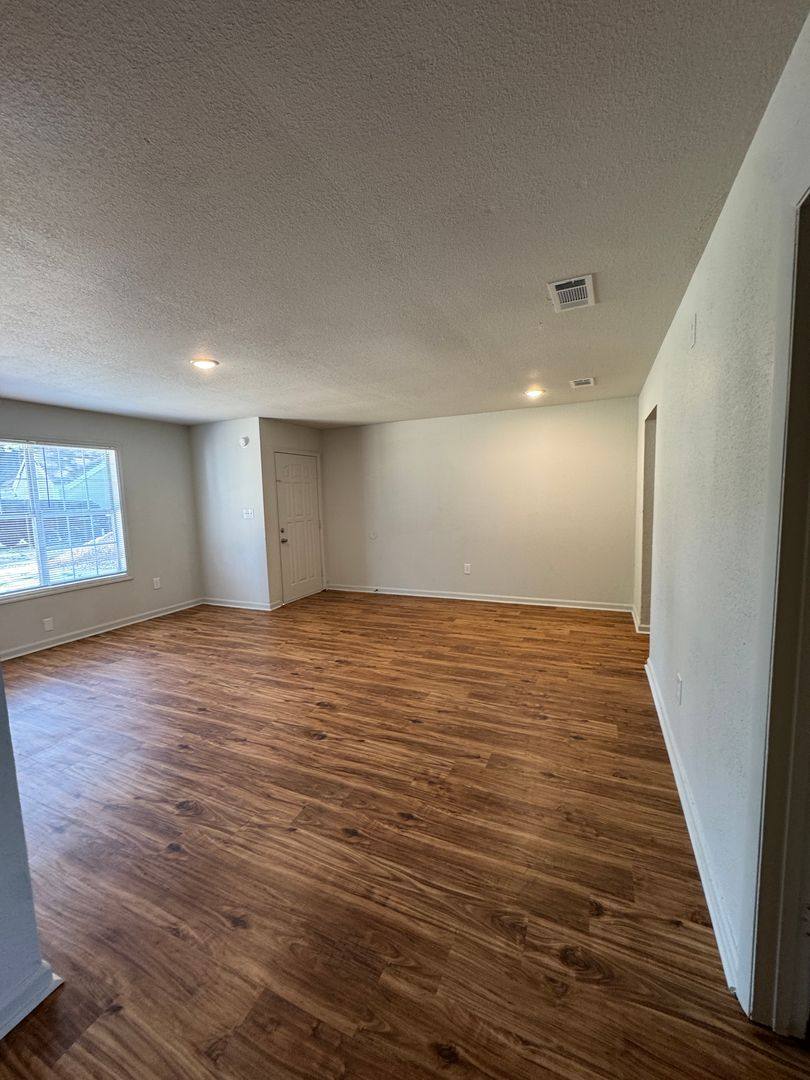 House for rent at 519 Plaza Ave, Trumann, AR 72472