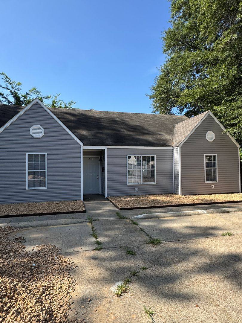 House for rent at 519 Plaza Ave, Trumann, AR 72472