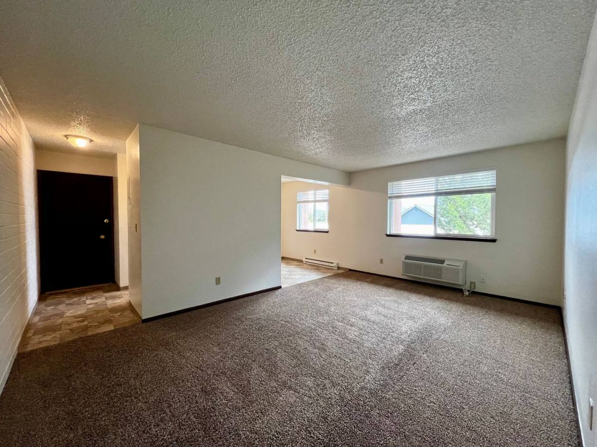 Apartment for rent at 105 W Fremont Ave, Selah, WA 98942
