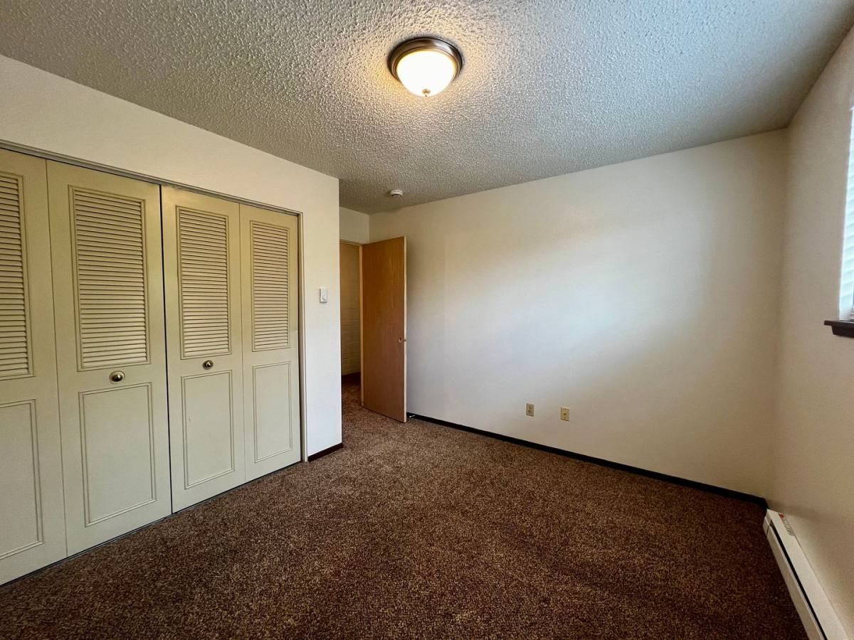 Apartment for rent at 105 W Fremont Ave, Selah, WA 98942