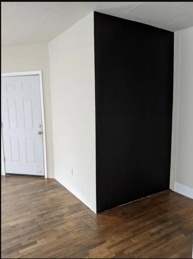 Apartment for rent at 958 SE Pine St, Roseburg, OR 97470