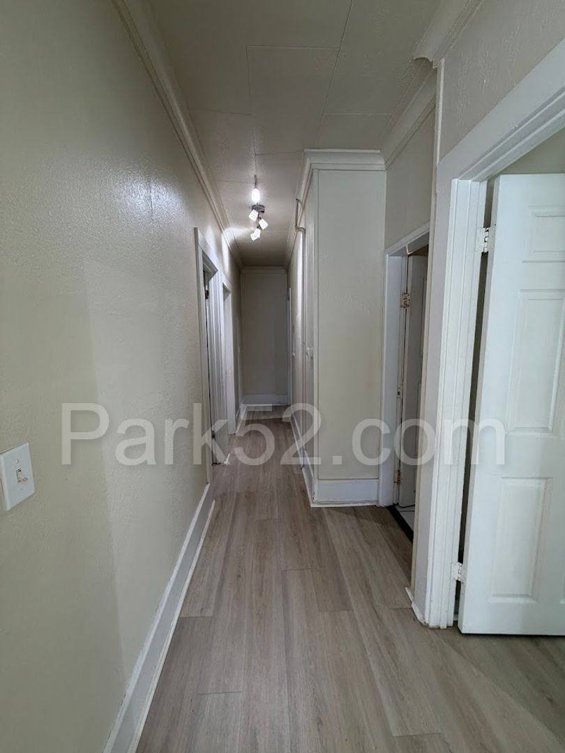 Townhouse for rent at 1711 S 9th St, Tacoma, WA 98405