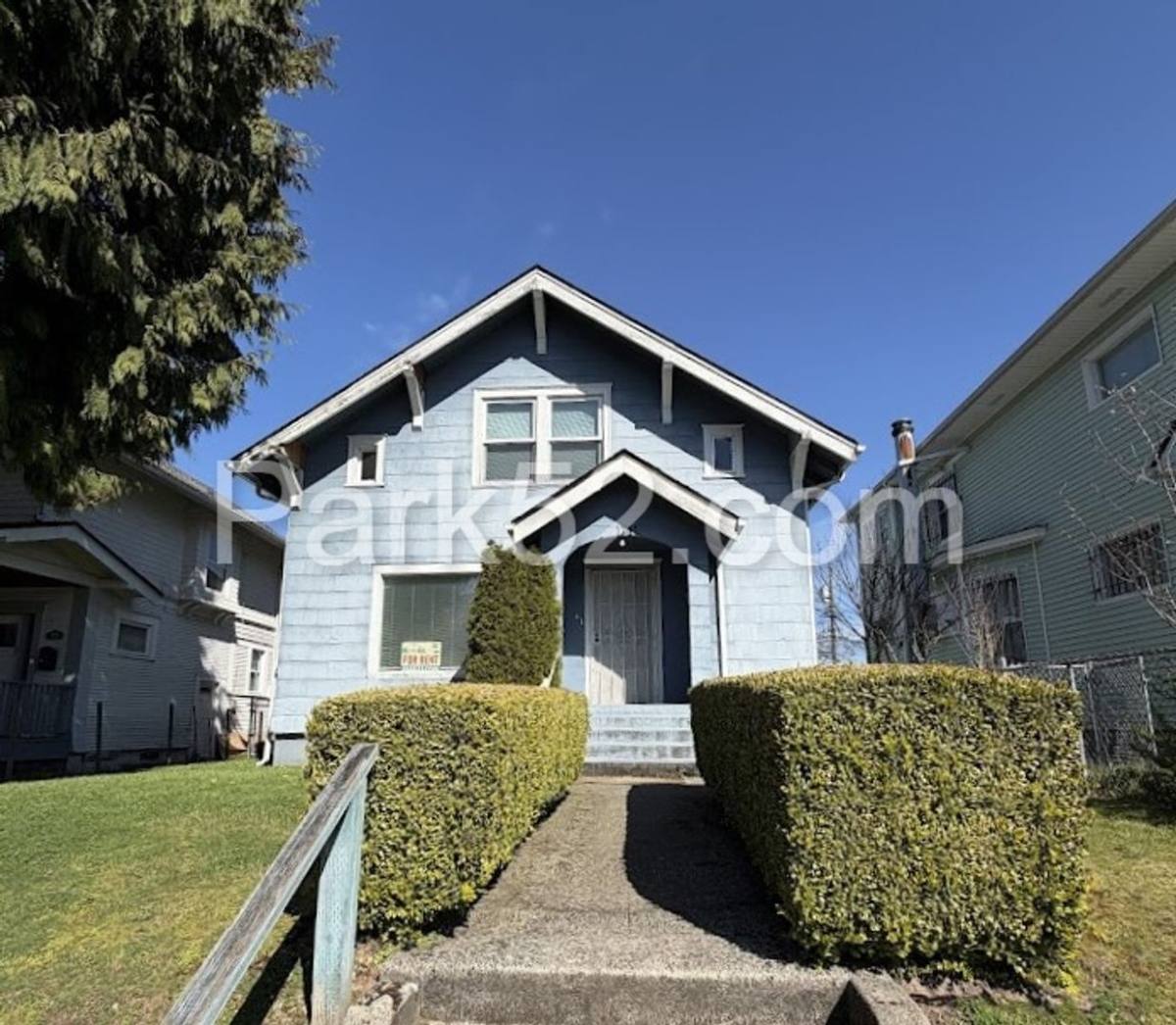 Townhouse for rent at 1711 S 9th St, Tacoma, WA 98405