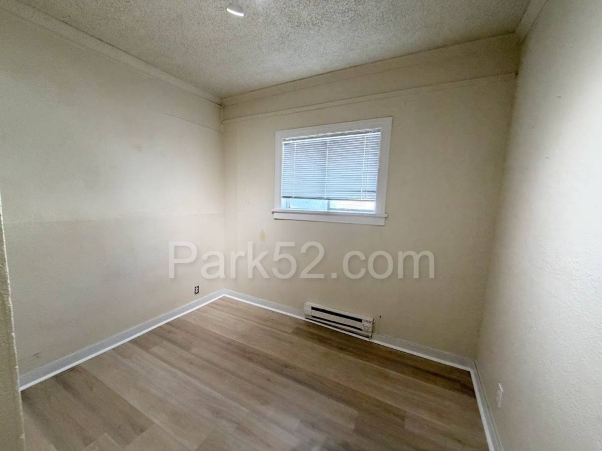 Townhouse for rent at 1711 S 9th St, Tacoma, WA 98405