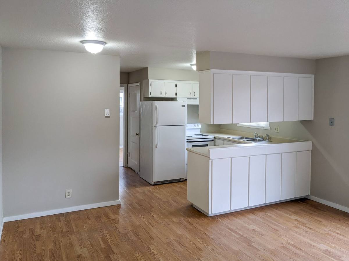 Apartment for rent at 2855-2865 Front St NE, Salem, OR 97301