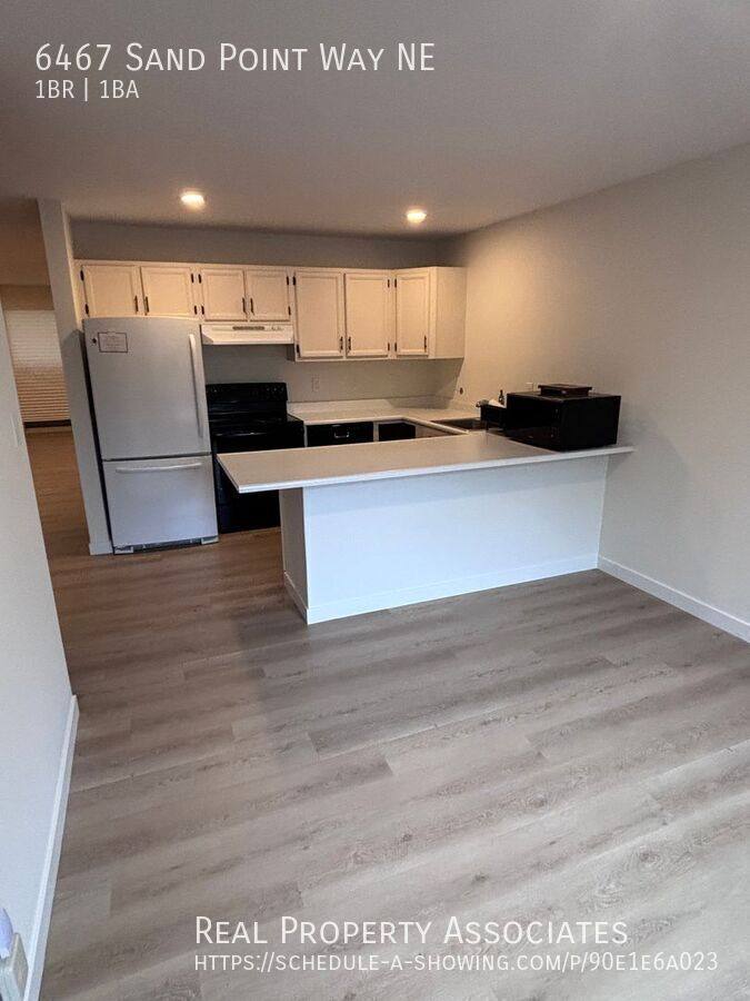 Condo for rent at 6467 Sand Point Way NE, Seattle, WA 98115
