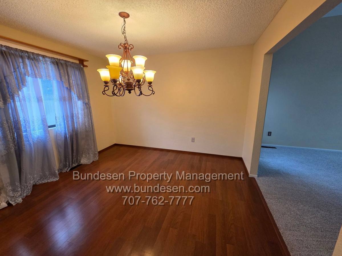 House for rent at 7453 Maximillian Place, Rohnert Park, CA 94928