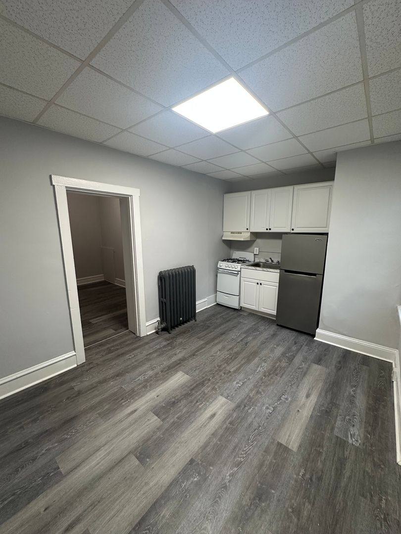 Apartment for rent at 68-72 Nyack Ave, Lansdowne, PA 19050