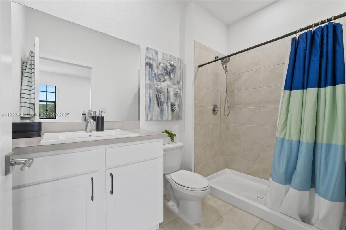 Townhouse for rent at 757 SW 11th St #757, Homestead, FL 33034