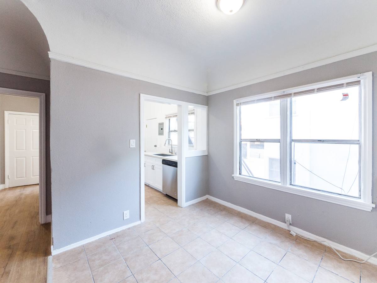 Apartment for rent at 209 N Berendo St #3 4, Los Angeles, CA 90004