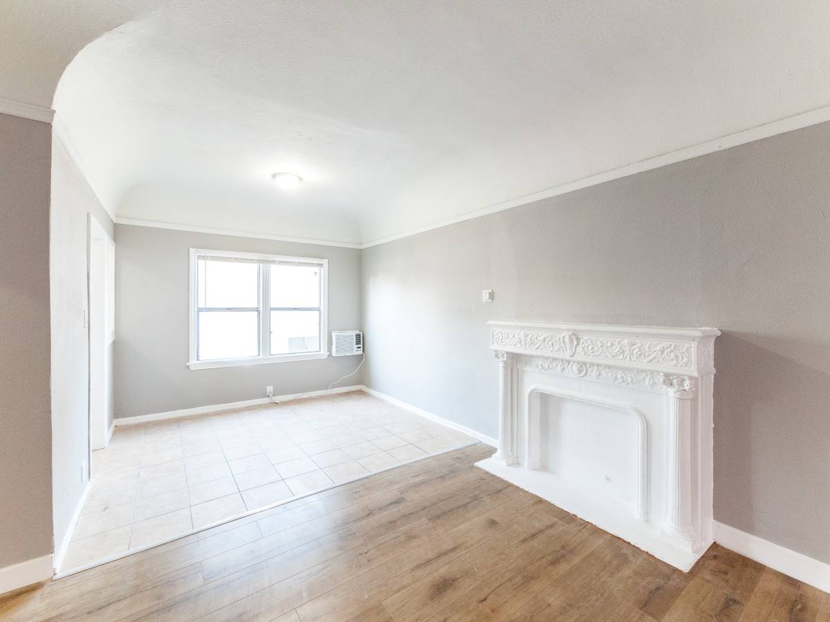 Apartment for rent at 209 N Berendo St #3 4, Los Angeles, CA 90004