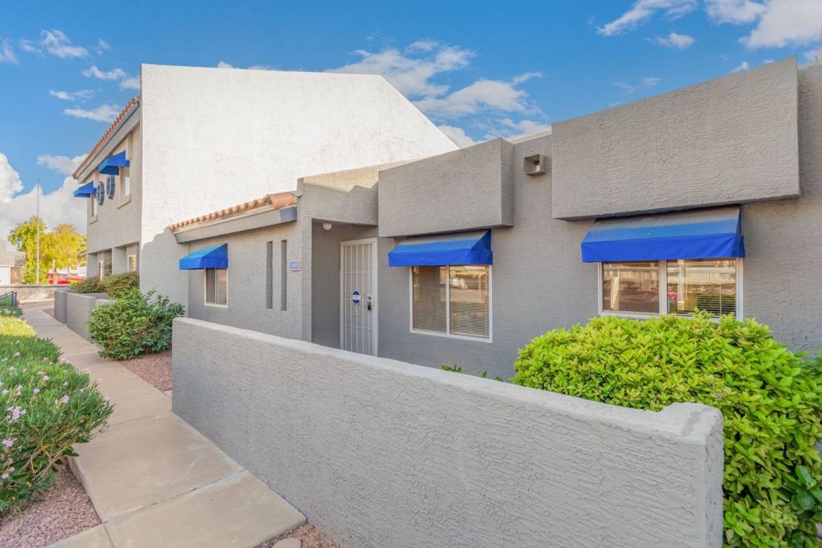 Townhouse for rent at 220 N 22nd Place, Mesa, AZ 85213