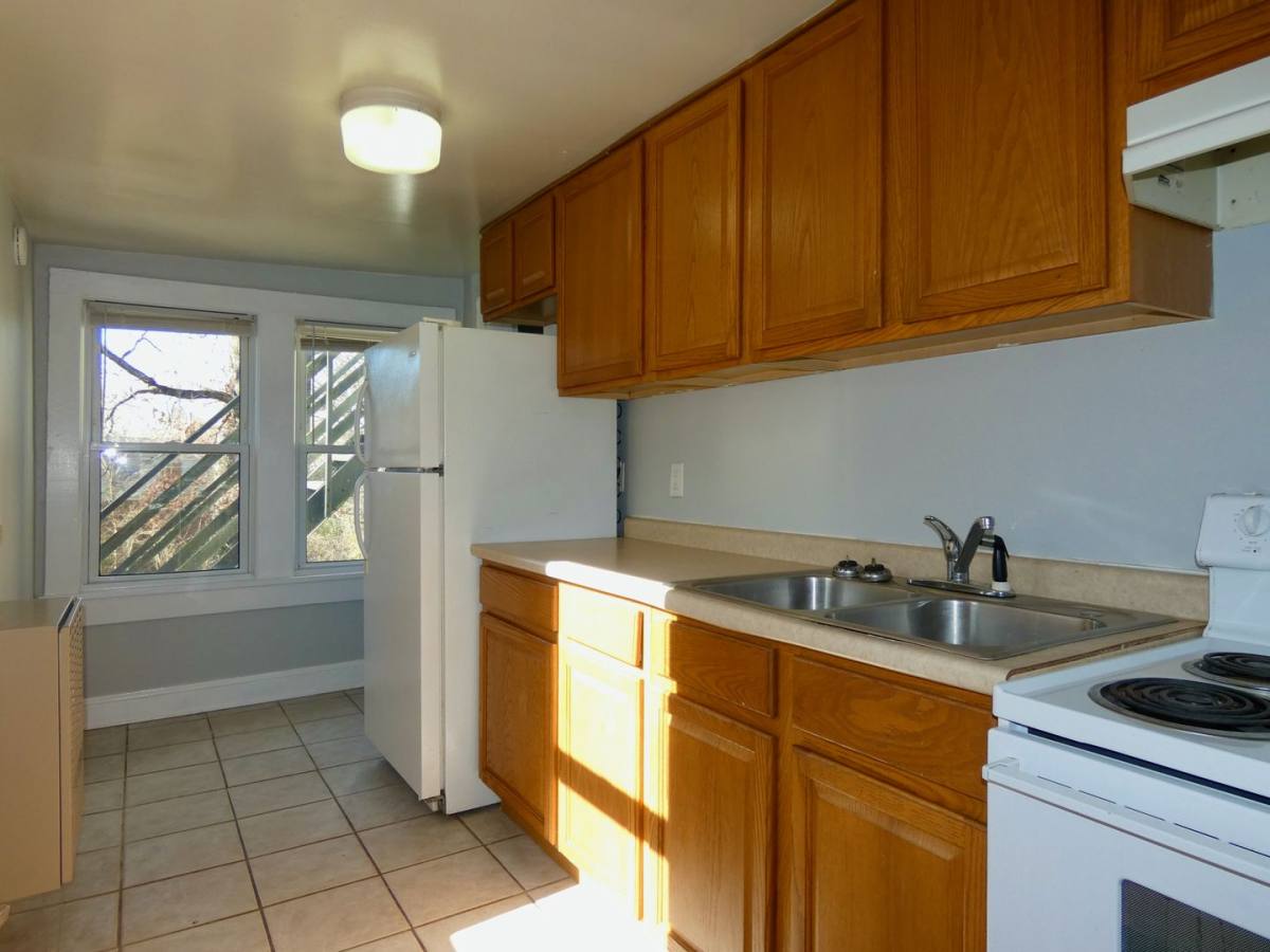 Apartment for rent at 15 Grindstaff Dr, Asheville, NC 28803
