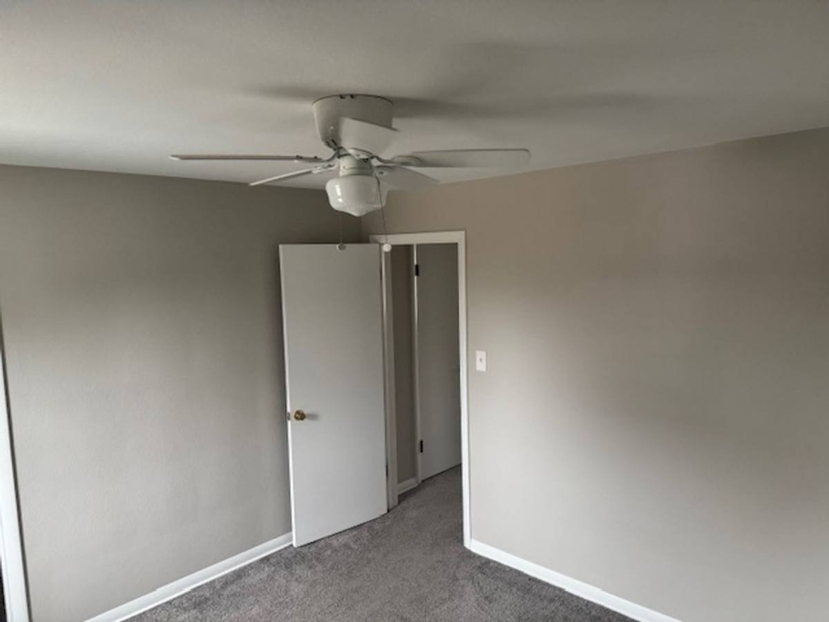 Apartment for rent at 3553 Madison, Lansing, IL 60438